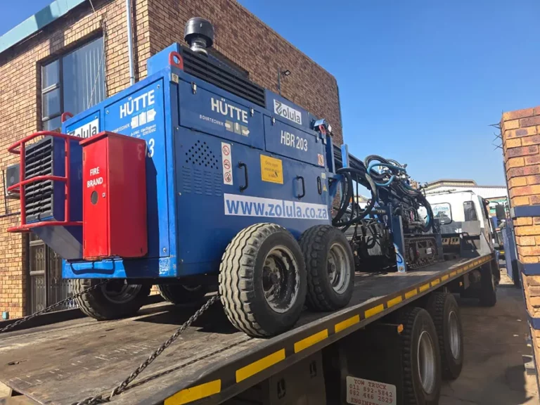 Zolula Hutte HBR203 on truck being transported