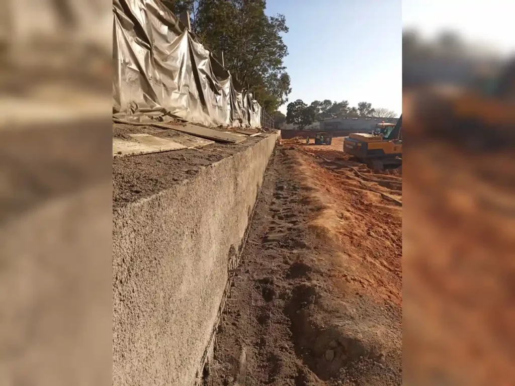 Meadowview lateral support wall alignment site overview
